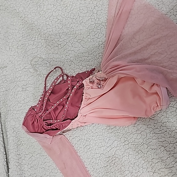 Lovely Pink Dance Costume - Picture 7 of 12